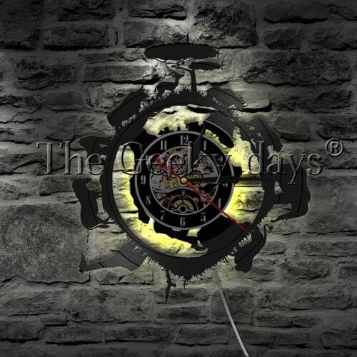 African Wild Animals Family Giraffe Vinyl Record Wall Clock With LED Backlight Jungle Animals Landscape Modern Wall Lamp