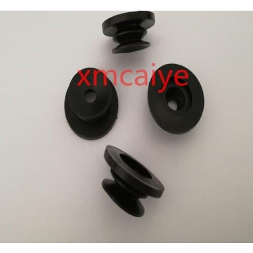 100 pieces black rubber sucker SM102 SM74 Roland Komori KBA offset printing machinery sucker
