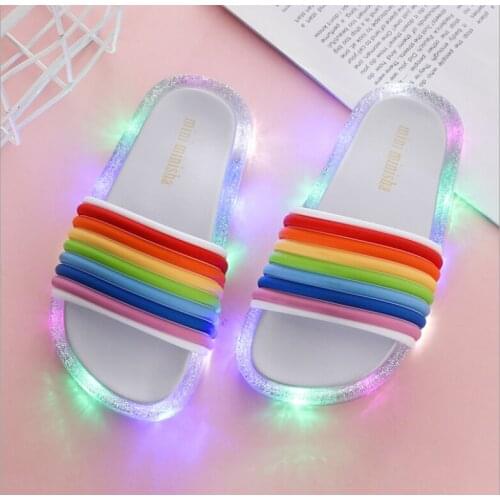2021 Footwear Luminous Jelly Summer Childrens LED Slipper Girls Slippers PVC Non-slip Beach Sandals Kids Rainbow Silvery