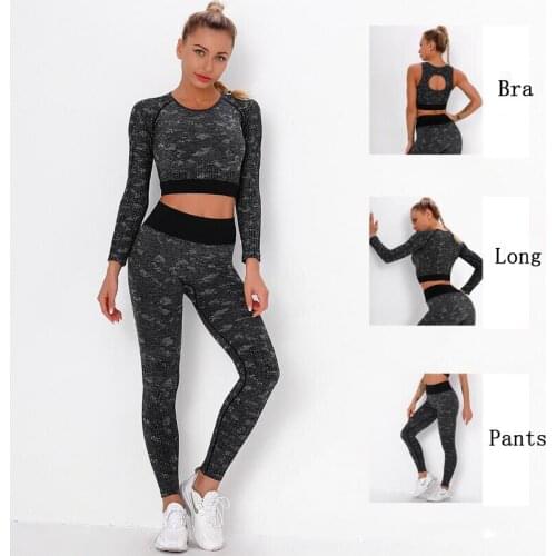 Striped Camouflage Yoga Wear Autumn And Winter Long Sleeved Knitted Seamless Suit Three Pieces Quick Drying Fitness Set