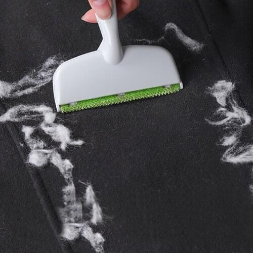 Portable Pet Hair Sticky Brush Sofa Cleaner Household Sofa Lint Ball Removal Tool Remove Clothes Dust Sticky Hair Cleaning Brush