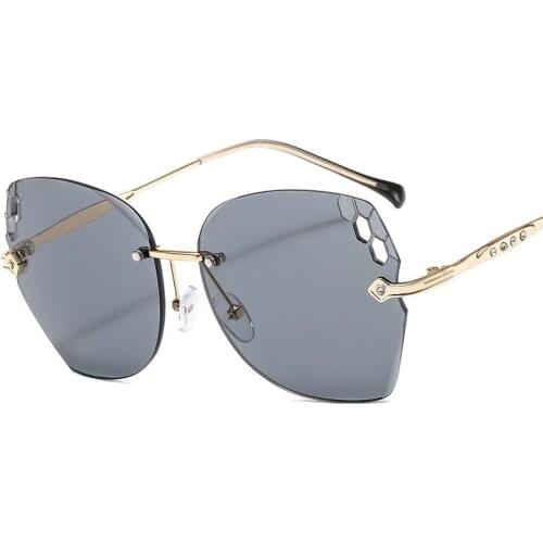 Veshion Rimless Hollow Diamond Luxury Sunglasses Men Women Fashion Shades UV400 Vintage Glasses