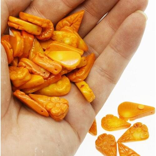 5pcs Natural Sea Bamboo Carving Coral Flower Drop-shaped Small Pendant for Charm Jewelry Making DIY Necklace Earring Accessories