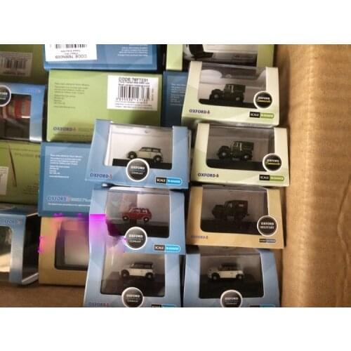 Oxford 1/76 43 87 SUV BUS Land Rover Defender Classic Cars Ambulance Police Car Metal Diecast Collection Alloy Model Car Toys