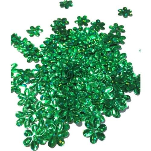 600pcs/lot Flower Sequins 15mm Six Petals PVC Decoration Sewing DIY Wedding Craft Scrapbook For Clothing Laser Green
