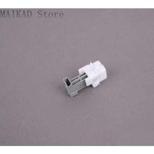 Stop Lamp Switch Brake Light Switch for Mercedes-Benz W204 C180 C200 C280 C300 C320 C350 C220 C250 C63 A0015456309