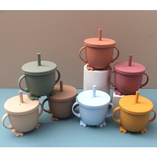 Baby Feeding Cups with straw Baby Silicone Sippy Cup with Two Handles Leak-Proof Training Straw Cup for Baby Toddler Drinkware