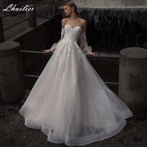 Lhuilier A-line Sweetheart Neck Lace Wedding Dresses 2020 Floor Length Lace Appliques Bridal Dress Sweep Train with Sleeves