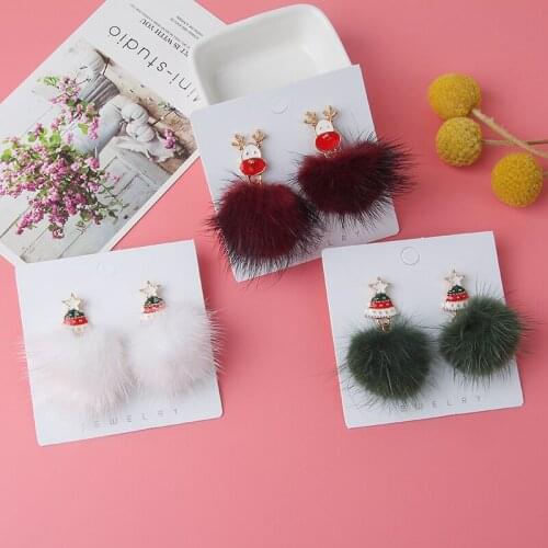 2019 Korean Version 3 Christmas Hair Ball Pendant Earrings Fashion Cute Personality Hair Ball Earrings Elegant for Women Jewelry
