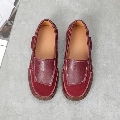 New Elegant Temperament Leather Non-slip One-step Middle-aged Elderly Womens Shoes Simple Fashion Flat Soft Bottom Peas Shoes