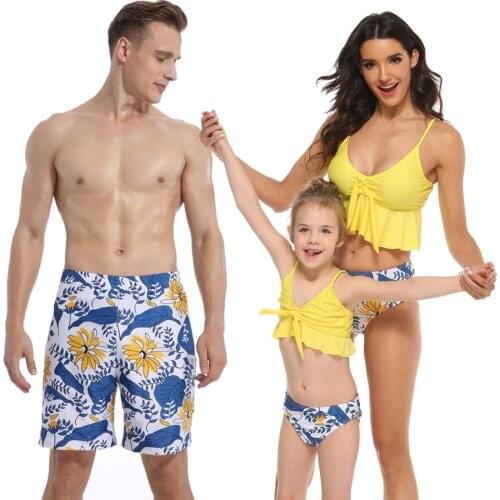 Summer New Floral Print Mommy And Me Swimwear Family Matching Women Girl Beachwear Mother Daughter Swimsuit Men Boy Beach Shorts