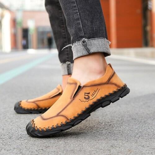 Mens Casual Boots Leisure Shoes Men Black Casual Shoe Man Loafers For Hot Sneakers 2020 Fashion Leather Zapatos Hombre