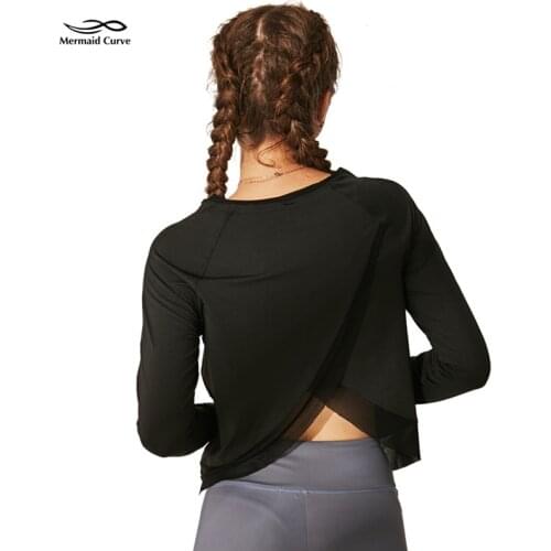 Mermaid Curve Yoga shirt Women Long sleeve Loose Fitness t-shirt Female Cuff thumb connection style Exercise sport Gym clothing