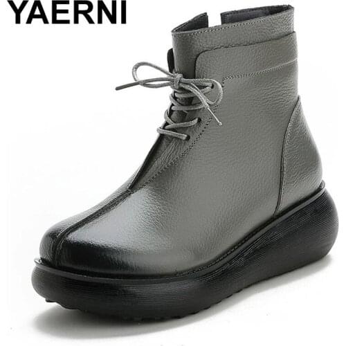 YAERNI 2021 Winter Women Boots Retro Cowhide Short Boots Lady Flat Bottom Warm Genuine Leather Boots Mother Comfort Plush Shoes