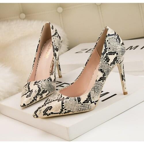 Spring Women Pumps Snake Print Sexy Party Shoes Fashion Elegant Shoes High Heels Pointed Toe White Lady Evening Office Footwear