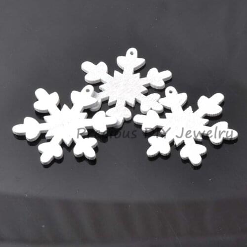 100pcs 36mm Christmas Snowflake wooden Scrapbooking Craft Charms for Home decoration MT0251
