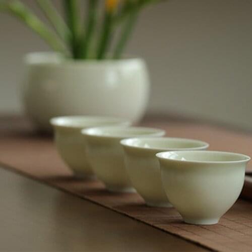 Jingdezhen Grass and Wood Gray Japanese Style Handmade Kung Fu Tea Cup Handmade Tea Cup New Chinese Single Cup Bowl Teacup