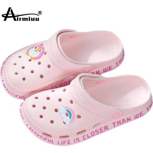 New Women Slippers Sandals Hollow Outdoor Cute Beach Flip Flops Unisex Casual Slip-on Flats Sandals Non-slip Slides Men Shoes