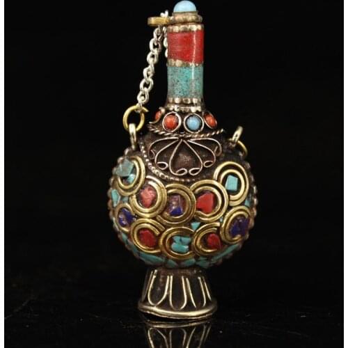 Antique handicrafts, copper miscellaneous pieces, inlaid with Gemstone snuff bottle