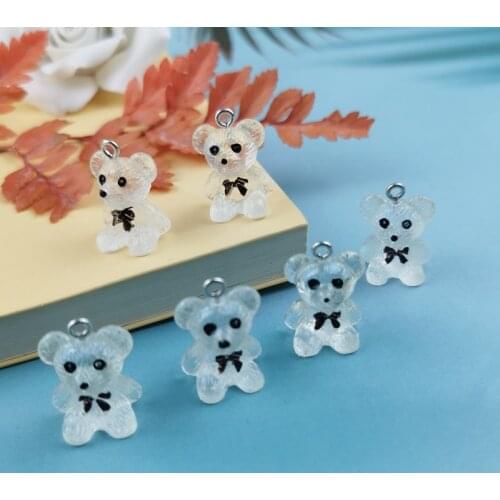 JeQue 20Pcs Fashion Cute Resin Gummy Bear Pendant Charms For Woman Girls Cartoon Jewelry Findings DIY Wholesale 15*21mm