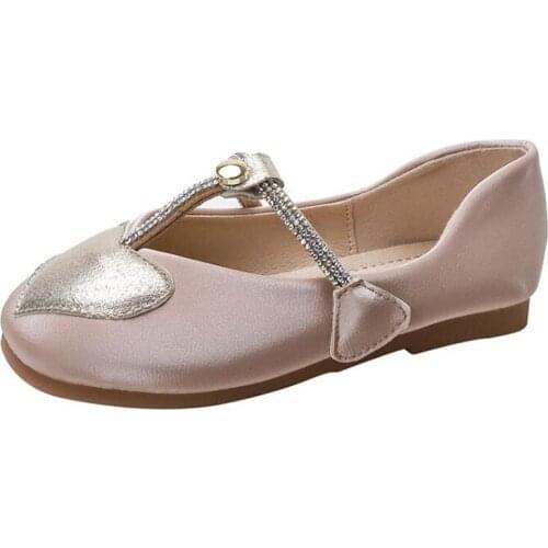 Girls Princess Shoes 2021 New Girl Pearl Genuine Leather Shoes Dance Flat Shoes Sweet Wedding Sandal