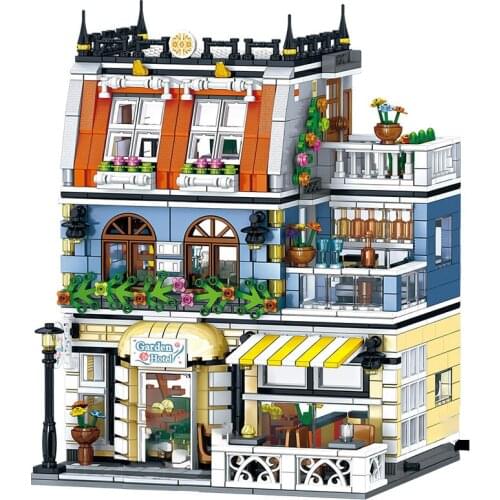 QL0940 The MOC Garden Hotel Model Building Blocks Assembly Bricks New Year Toys For Children Kids Christmas Gifts