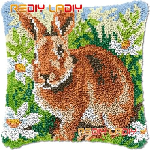 Latch Hook Cushion Rabbit in Flowers DIY Needlepoint Kits Chunky Acrylic Yarn Arts Crocheting Lofty Pillow Case Hobby & Crafts