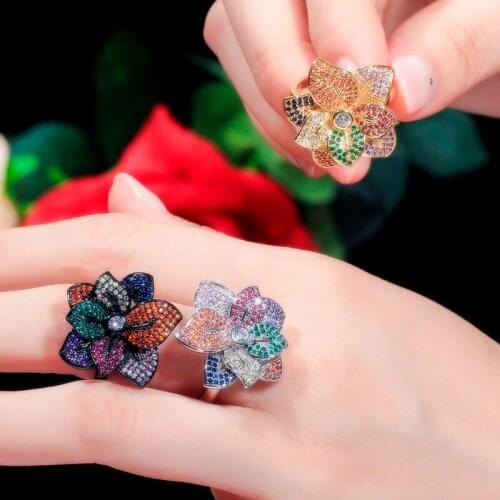 QooLady Yellow Gold Colorful Flower Sparkling Cubic Zircon Crystal Open Adjustable Wedding Rings for Women Accessories Gift F023