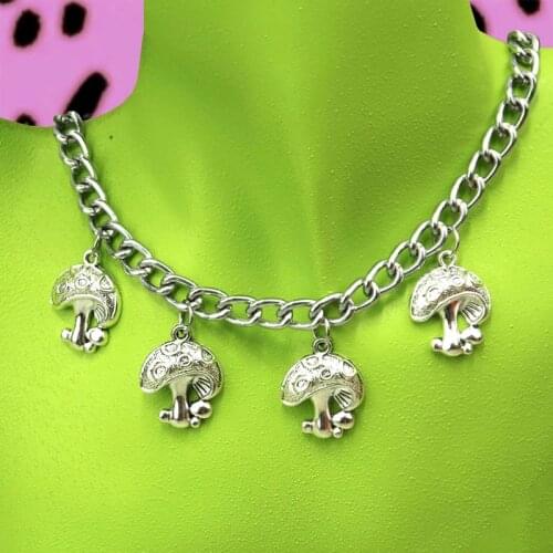 Y2K Jewelry Mushroom Pendant Necklace for Women Metal Vintage Fashion Punk Hip Hop Necklace Charms 90s Aesthetic Gifts 2021