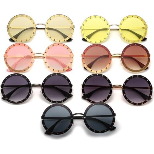 Fashion super beautiful Brand Oversized Diamond Embedded Round Sunglasses Luxury Designer Sunglasses Circular Eyewear UV400