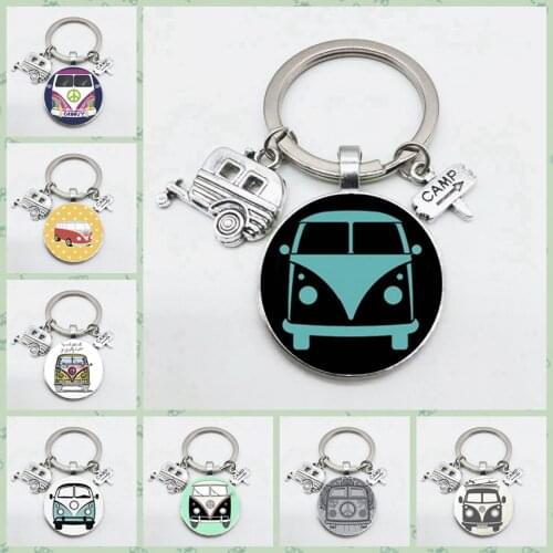 Super Good Travel Bus Travel Car Road Sign Cartoon Bus Charming Keychain Convex Round Glass Keychain Jewelry