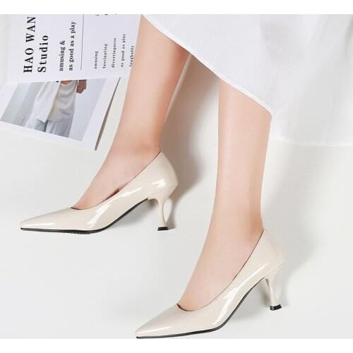 2021 new womens high heels womens pointed high heels womens leather soft leather fashion pump office professional high heels