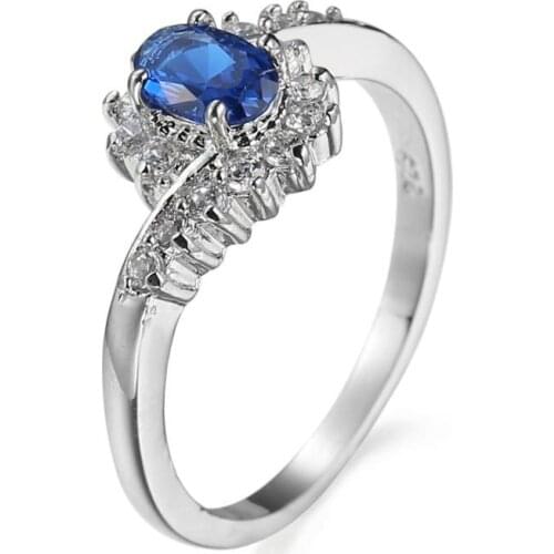 Bettyue New Arrival Dark Blue Cubic Zircon Ingenious White Ring For Women Noble Decoration Wedding Party New Fashion