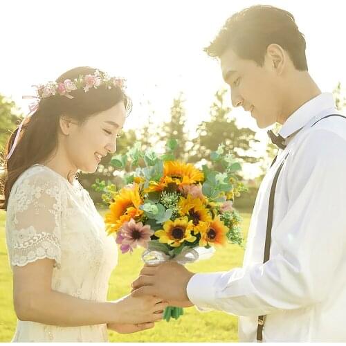 Artificial Bouquet Wedding Bouquet Sunflower Silk Bridal Sunflower Bouquet Wedding Birthday Family Party Decoration Ornaments