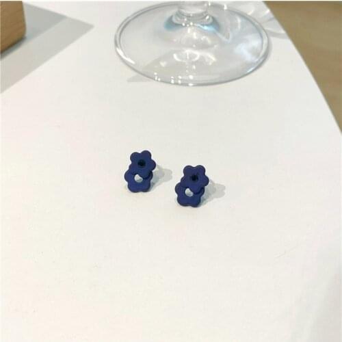 Temperament New Flowers Small Clip on Earrings for Girls Sweet Blue Aesthetic Earrings