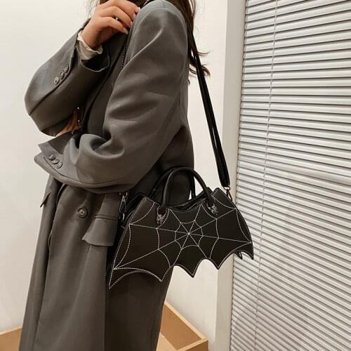 Brand Spider Web Embroidery Thread Womens Shoulder Bag Luxury Handbag Leather Crossbody Bag Designer Spoof Bat Bag Female Purse