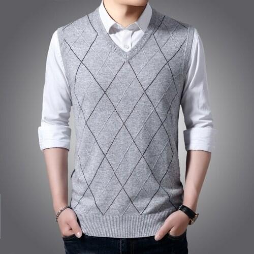 Man Plaid Cashmere Vest Casual V-Neck Jumper Male Sleeveless Argyle Wool Sweater Pullovers
