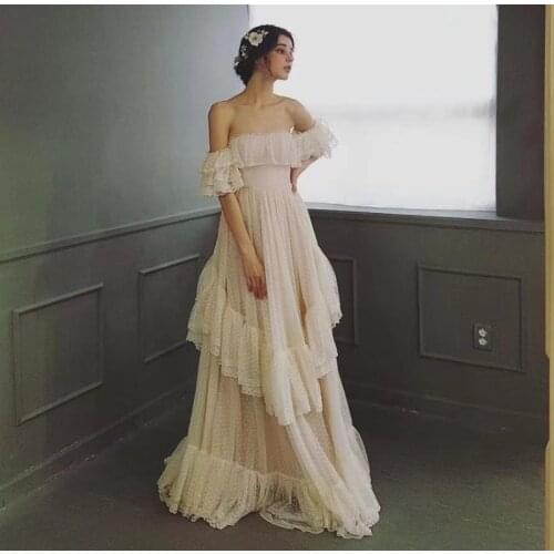 Off-Shoulder Short Sleeve A-Line Champagne Sweep Train Tiered Wedding Dress Bride Gown Vestidos De Novia