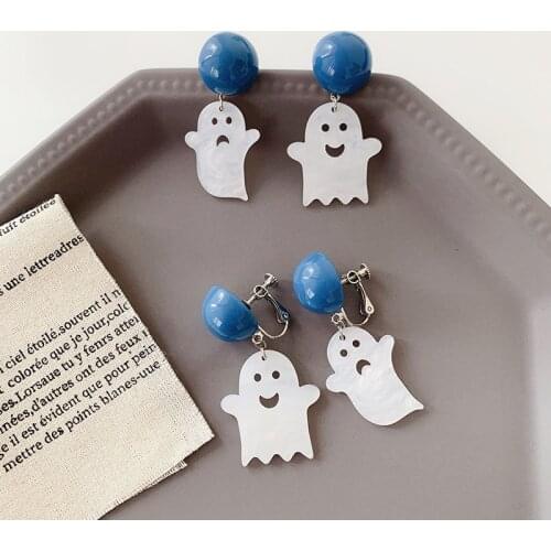 Japanese Style Asymmetric Cute Halloween Resin Fun Ghost Clip on Earrings Creative Funny Cartoon Acrylic White Ghost Ear Clips
