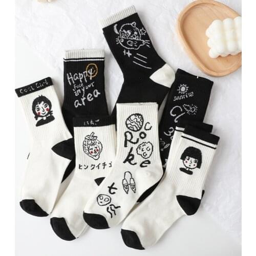 Autumn And Winter New Womens Socks Japanese Harajuku Style Fashion Black And White Tube Socks Personality Head Cotton Socks
