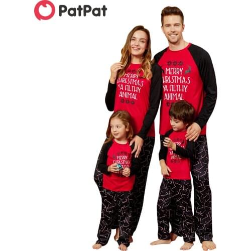 PatPat New Arrival Autumn and Winter Christmas Letter Print Family Matching Pajamas Sets（Flame resistant) Family Look Sets