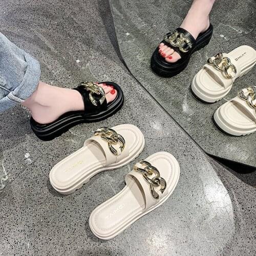 Thick-soled Plus Size Horsebit Slippers Women Summer Fashion Outdoor Wear All-match Outing Slippers Women Trendy Sandals