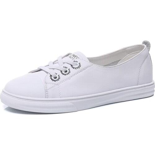 Women Casual Sneakers 2021 Spring Summer New Arrival Fashion Classic High Qulaity Leather White Black Vulcanize Ladies Shoes