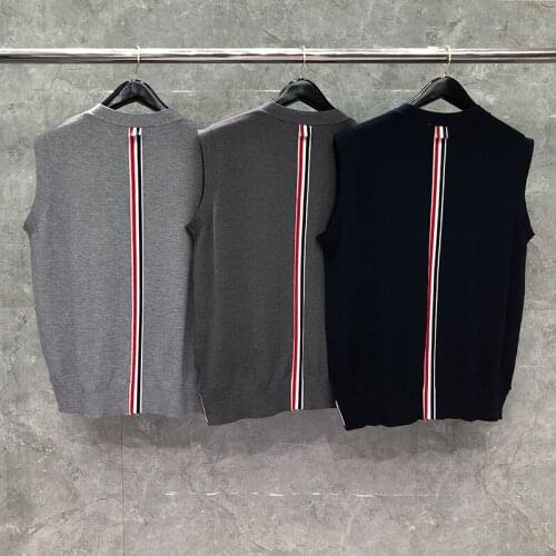 2021 Fashion Brand Spring Autumn Vest Solid Wool Cotton Casual Sweaters Men Back Stripes Slim Fit Coat Sleeveless Jacket