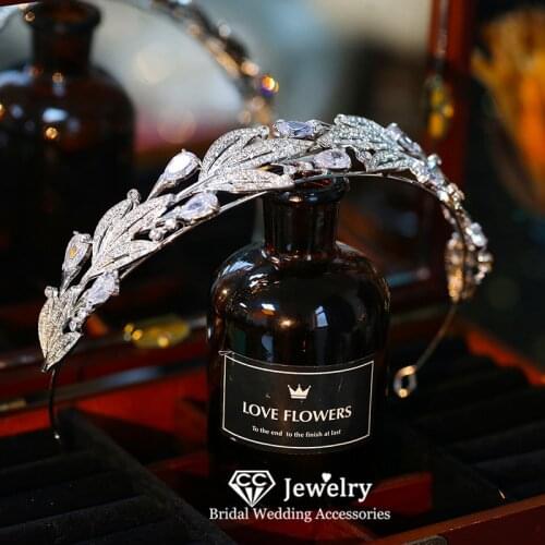 CC Tiaras Women Wedding Accessories Bridal Crown Engagement Jewelry Leaf Shape Diadems Romantic Headdress Pageant Headpiece HS64