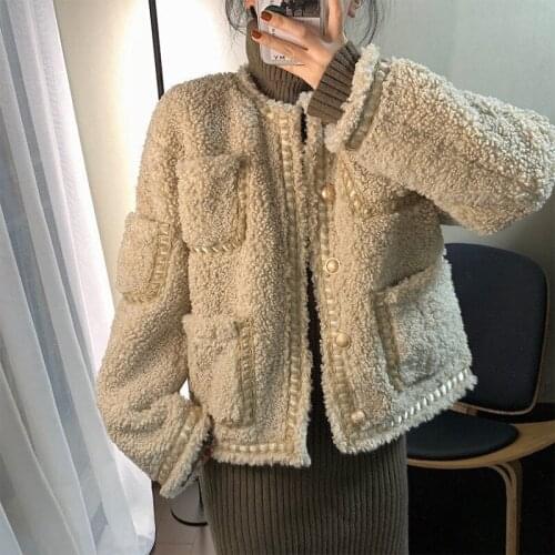 Womens Cardigan Jacket Short Lamb Plush Cotton Jacket Winter New Korean Version of Fur Short Jacket
