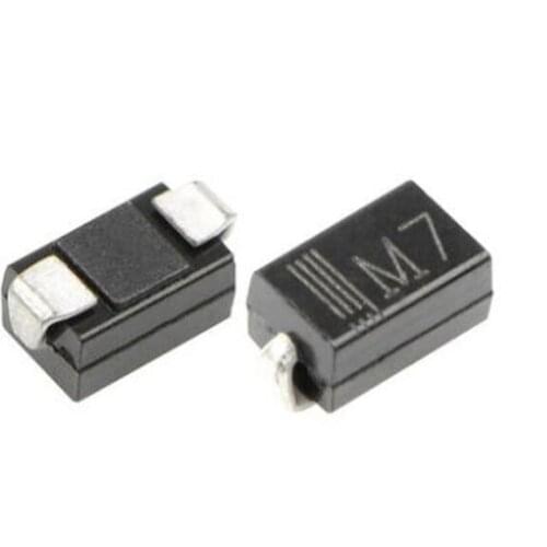 100PCS/LOT M7 4* 2.5mm Rectifier Diode 1A1000V SMA Patch 1N4007 DO-214