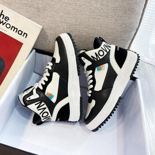 Winter Warm High Top Sneakers Women Sport Shoes Woman Running Shoes Ladies Sports Shoes for Girls Black White Fur Flats GME-1351