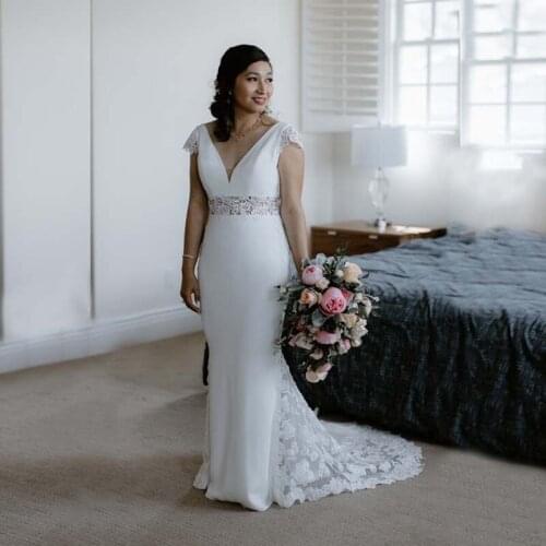 On Sale Modern Simple Mermaid Lace Bridal Wedding Dresses Short Sleeves V Neckline Wedding Gowns for Bride White Court Train