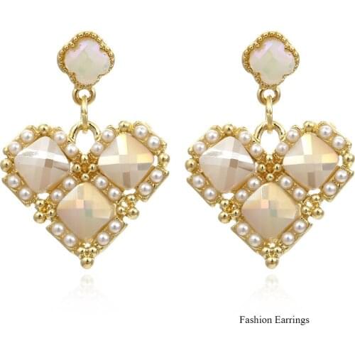 Fashion Women Drop Earrings 2021 Trend Crystal Lovely Heart Shape Pearl Luxury Dangle Earrings Personality Korean Style Jewelry